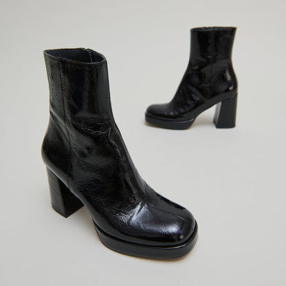 Boots à plateformes et bouts carrés