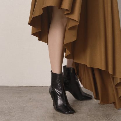 Bottines à bouts carrés et talons fins