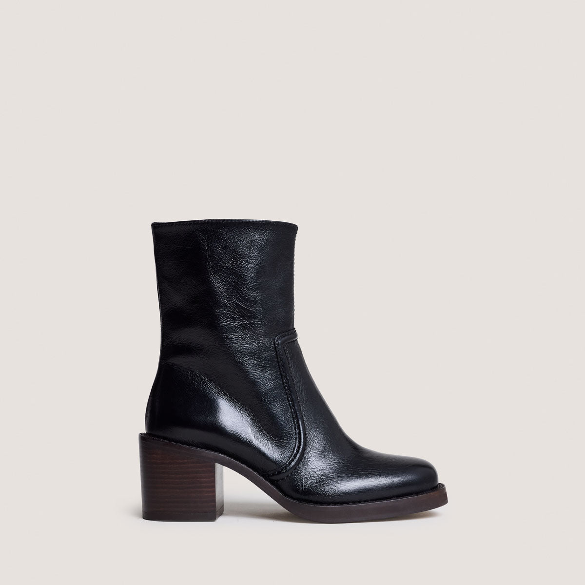 Bottines à talons lamellés