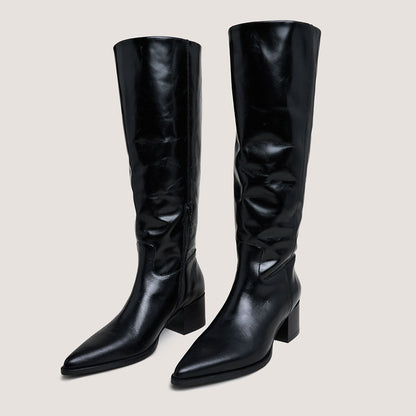 Bottes à bouts pointus