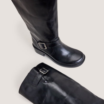 Bottes hautes à sangles