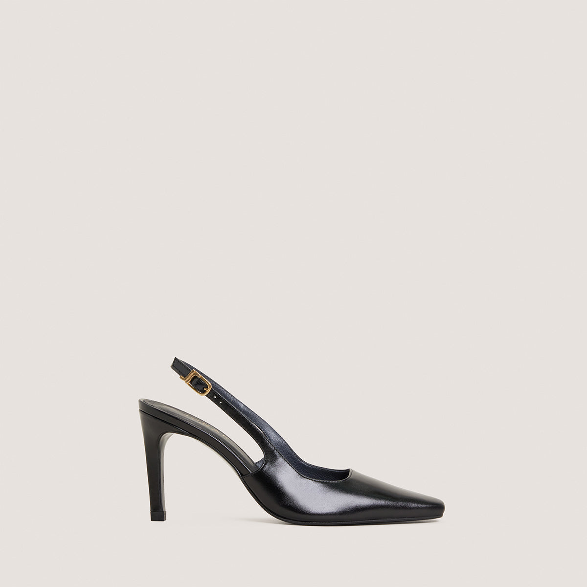 Escarpins slingbacks à bouts pointus