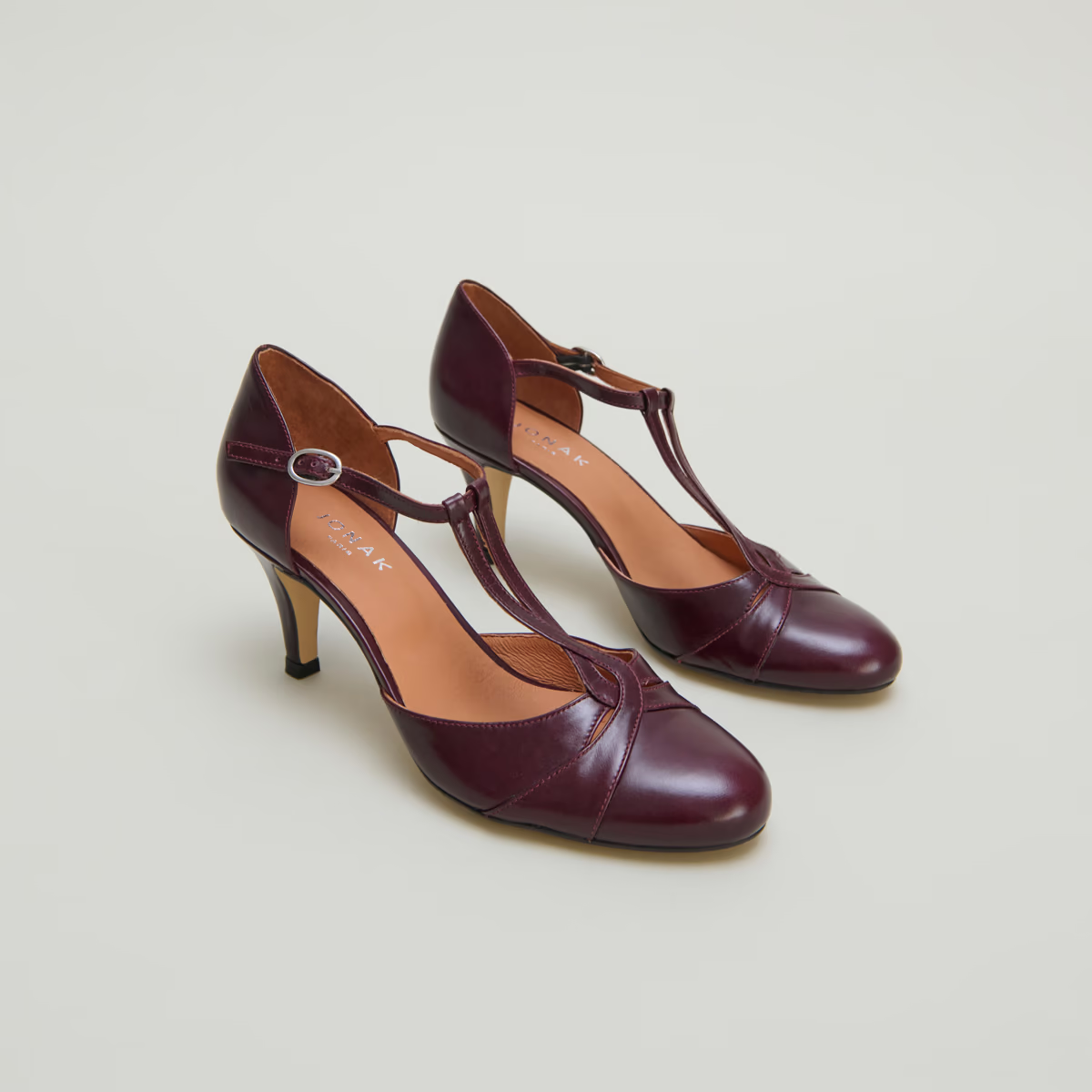 Salomés à talons et boucles ajustables